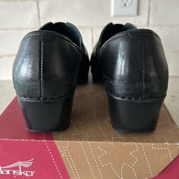 Dansko Tamara Women's Black Leather Slip On Clogs Comfort Casual Shoes Size 38 - Picture 3 of 16